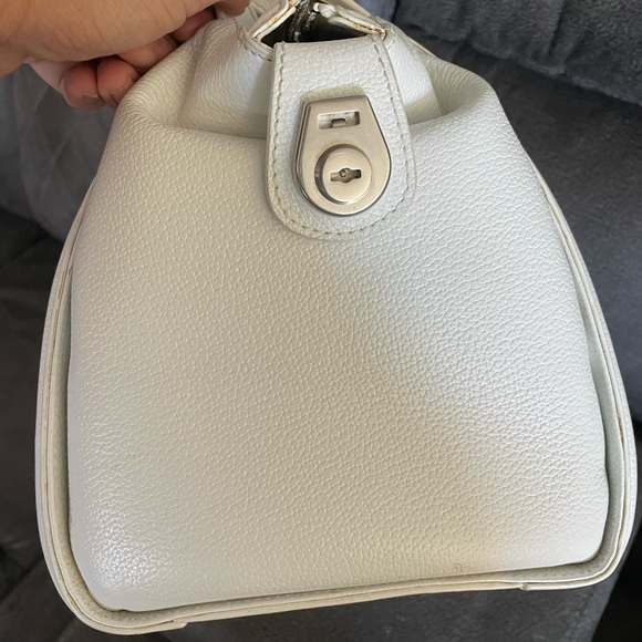 Authentic Balenciaga Two Way Bandolier - Picture 4 of 13